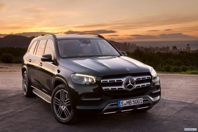 2020 Mercedes-Benz GLS-class - фотография 7 из 40