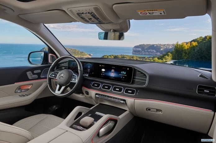2020 Mercedes-Benz GLS-class - фотография 30 из 40