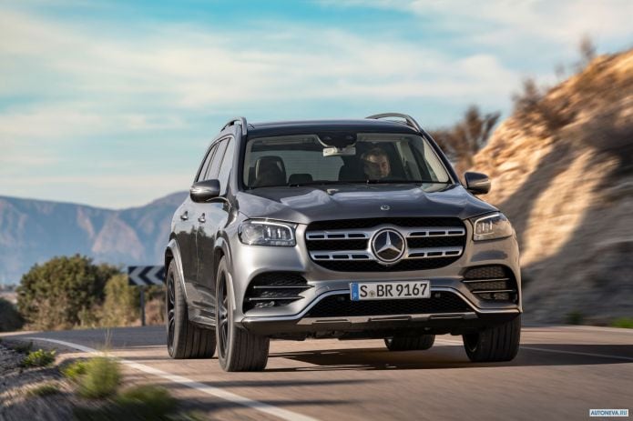 2020 Mercedes-Benz GLS-class AMG Line - фотография 2 из 38