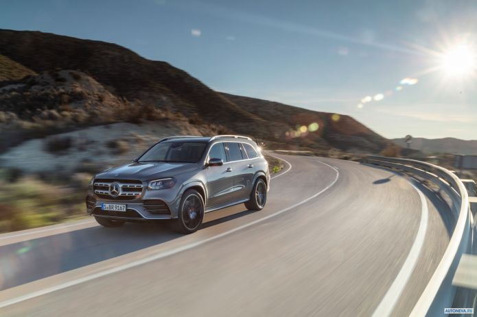 2020 Mercedes-Benz GLS-class AMG Line - фотография 7 из 38