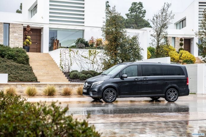 2020 Mercedes-Benz V-class 300D 4MATIC AMG line - фотография 8 из 19