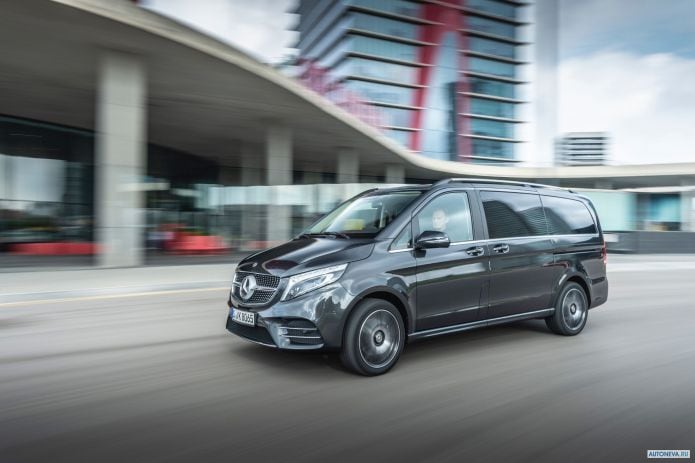 2020 Mercedes-Benz V-class 300D 4MATIC AMG line - фотография 10 из 19