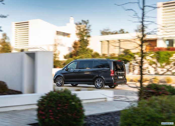 2020 Mercedes-Benz V-class 300D 4MATIC AMG line - фотография 16 из 19 2020 Mercedes-Benz V-class 300D 4MATIC AMG line - фотография 16 из 19