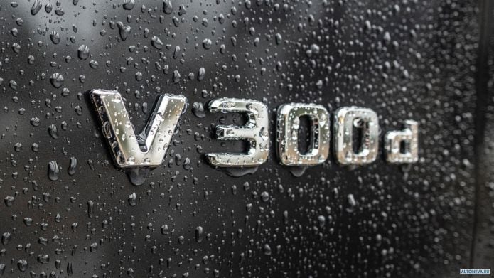 2020 Mercedes-Benz V-class 300D 4MATIC AMG line - фотография 19 из 19 2020 Mercedes-Benz V-class 300D 4MATIC AMG line - фотография 19 из 19