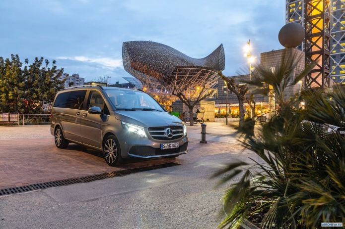 2020 Mercedes-Benz V-class 300D Avantgarde - фотография 12 из 35 2020 Mercedes-Benz V-class 300D Avantgarde - фотография 12 из 35
