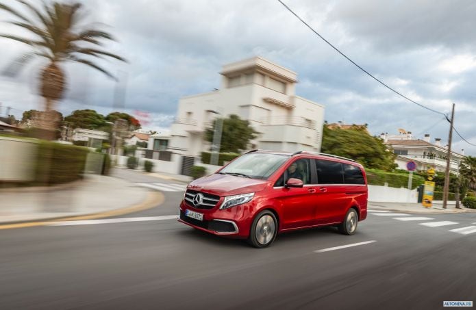 2020 Mercedes-Benz V-class 300D Exclusive Line - фотография 9 из 22