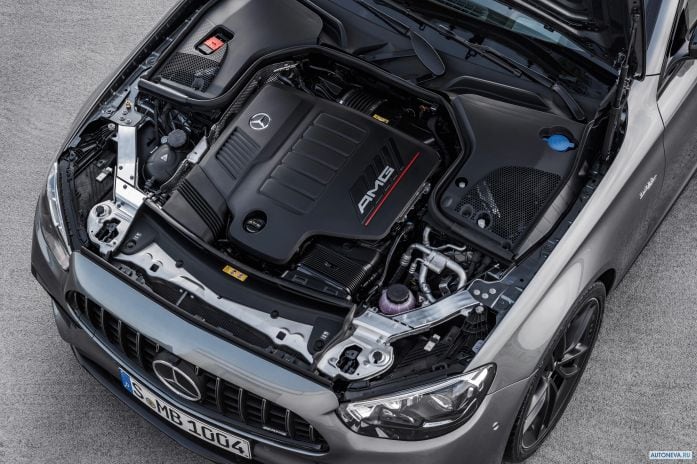 2021 Mercedes-Benz E53 AMG 4MATIC+ - фотография 14 из 19 2021 Mercedes-Benz E53 AMG 4MATIC+ - фотография 14 из 19