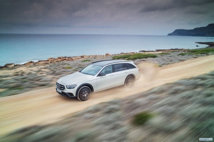 2021 Mercedes-Benz E-class All Terrain 350d - фотография 13 из 36