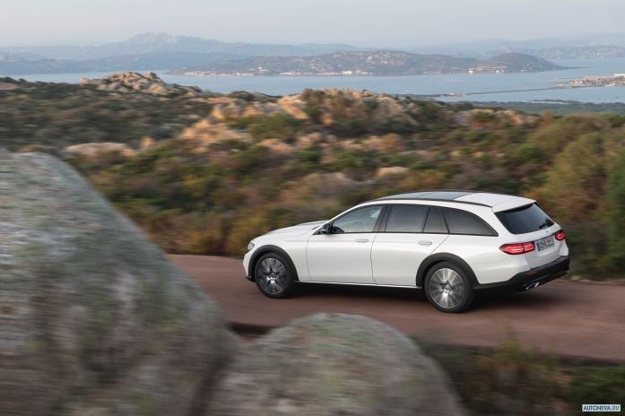 2021 Mercedes-Benz E-class All Terrain 350d - фотография 15 из 36 2021 Mercedes-Benz E-class All Terrain 350d - фотография 15 из 36