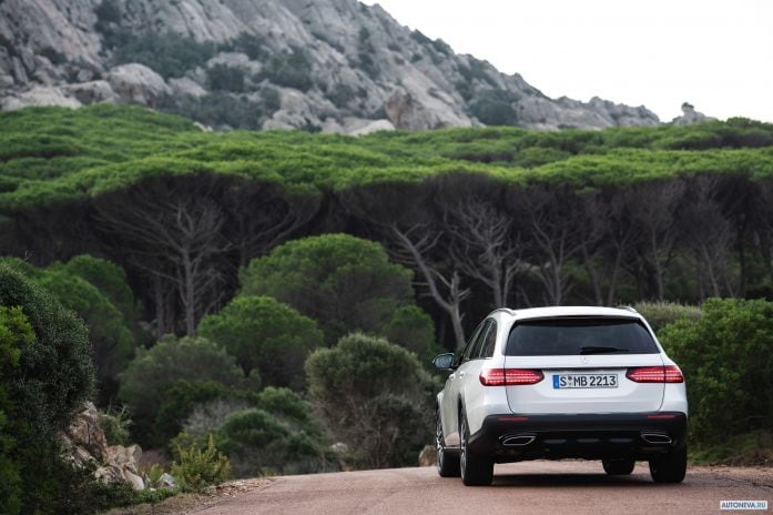 2021 Mercedes-Benz E-class All Terrain 350d - фотография 28 из 36