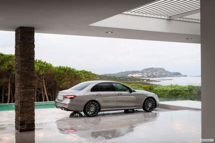 2021 Mercedes-Benz E-class AMG-line - фотография 17 из 31 2021 Mercedes-Benz E-class AMG-line - фотография 17 из 31