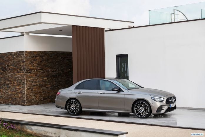 2021 Mercedes-Benz E-class AMG-line - фотография 18 из 31