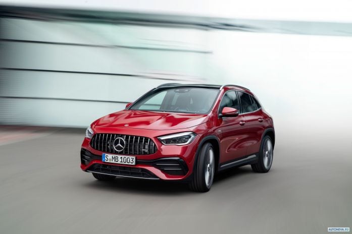 2021 Mercedes-Benz GLA35 AMG - фотография 2 из 29