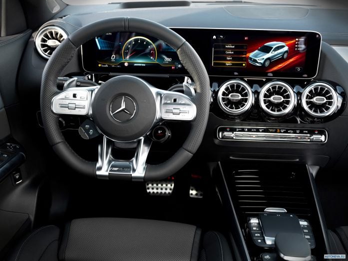 2021 Mercedes-Benz GLA35 AMG - фотография 14 из 29 2021 Mercedes-Benz GLA35 AMG - фотография 14 из 29