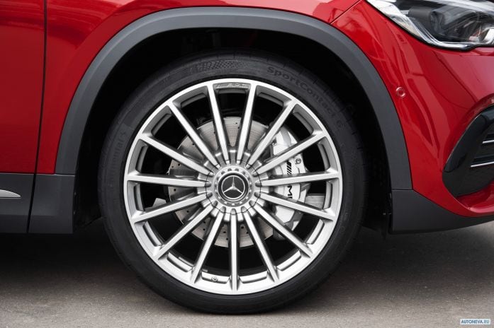 2021 Mercedes-Benz GLA35 AMG - фотография 29 из 29 2021 Mercedes-Benz GLA35 AMG - фотография 29 из 29