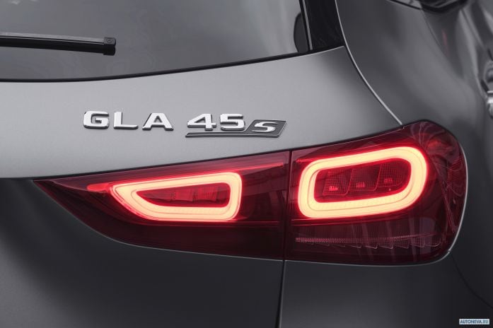2021 Mercedes-Benz GLA45 S 4MATIC+ - фотография 22 из 22 2021 Mercedes-Benz GLA45 S 4MATIC+ - фотография 22 из 22