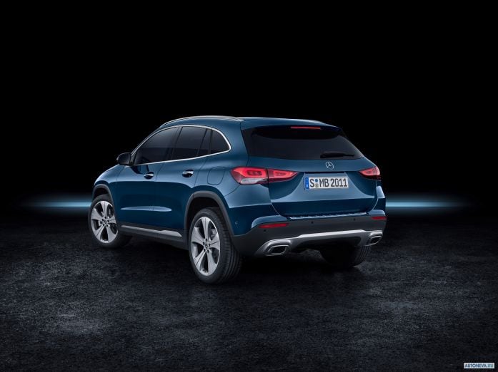 2021 Mercedes-Benz GLA 250 4MATIC - фотография 5 из 14