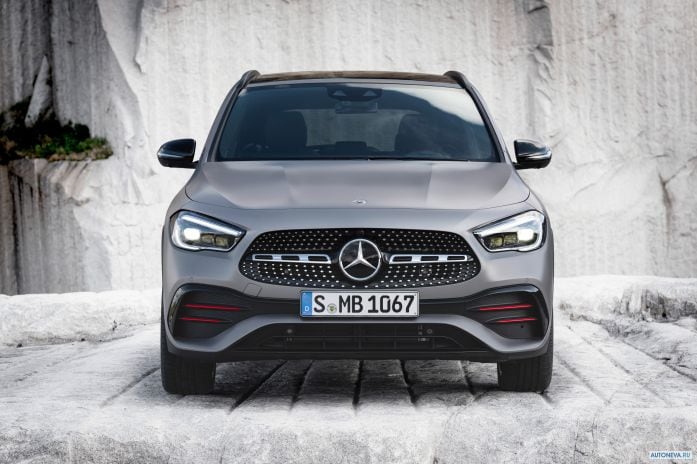 2021 Mercedes-Benz GLA 250 4MATIC AMG-line Edition 1 - фотография 2 из 29