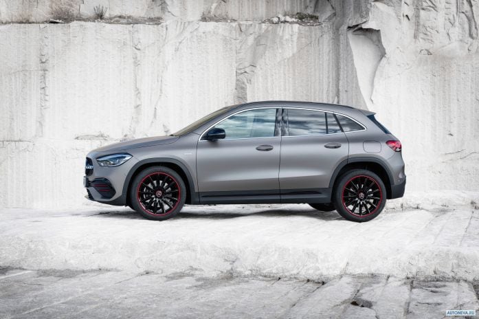 2021 Mercedes-Benz GLA 250 4MATIC AMG-line Edition 1 - фотография 15 из 29 2021 Mercedes-Benz GLA 250 4MATIC AMG-line Edition 1 - фотография 15 из 29