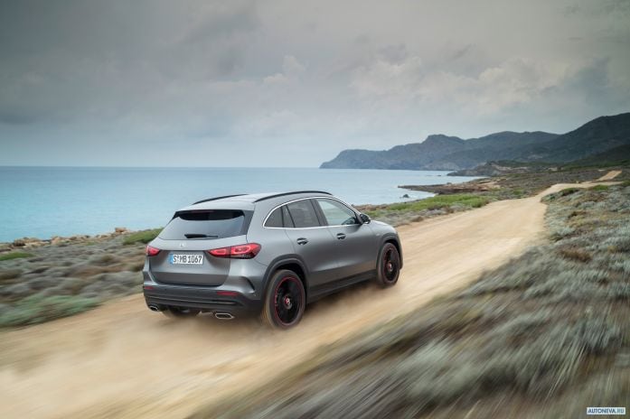 2021 Mercedes-Benz GLA 250 4MATIC AMG-line Edition 1 - фотография 17 из 29