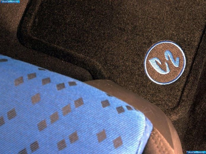 2001 Mercury Cougar C2 - фотография 22 из 25