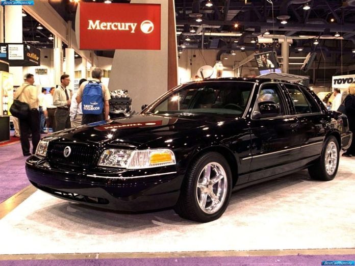 2002 Mercury Marauder Concept - фотография 1 из 8 2002 Mercury Marauder Concept - фотография 1 из 8