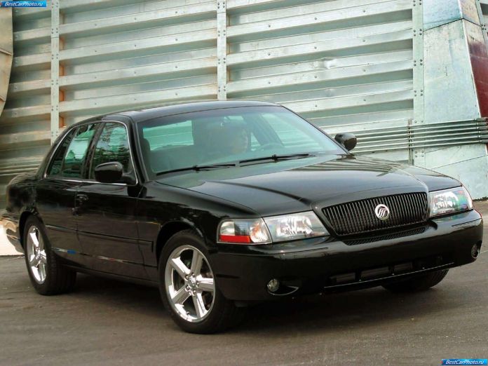 2003 Mercury Marauder - фотография 5 из 18