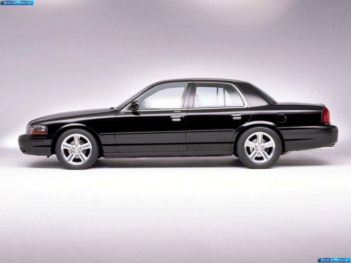 2003 Mercury Marauder - фотография 8 из 18