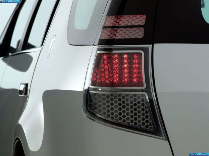 2004 Mercury Meta One Concept - фотография 22 из 34