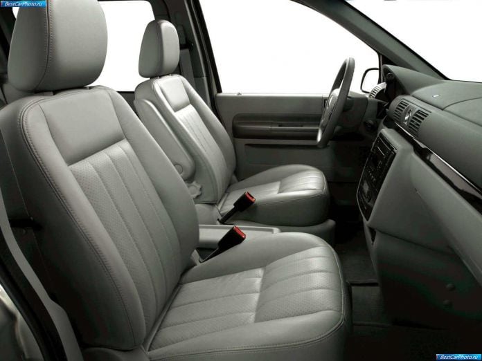 2004 Mercury Monterey Advance Trac - фотография 21 из 94