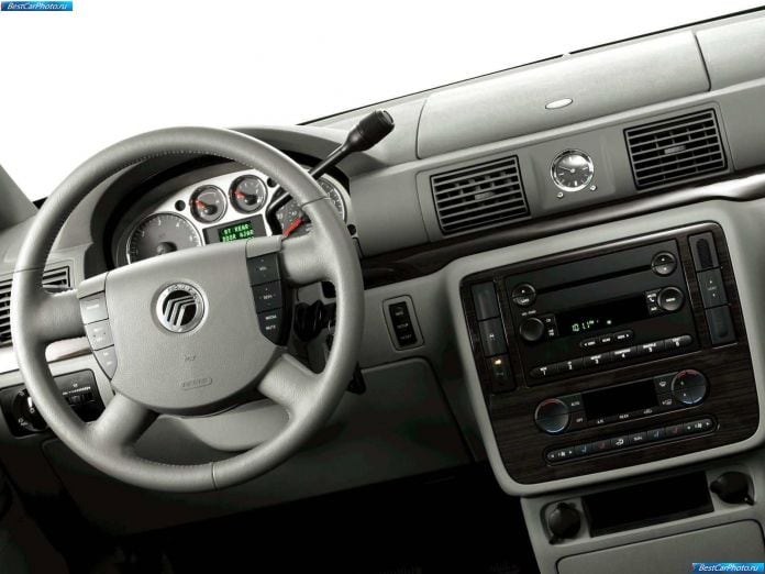 2004 Mercury Monterey Advance Trac - фотография 25 из 94