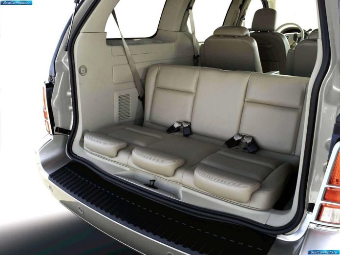 2004 Mercury Monterey Advance Trac - фотография 37 из 94