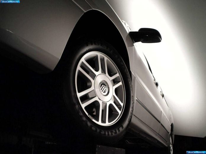 2004 Mercury Monterey Advance Trac - фотография 65 из 94