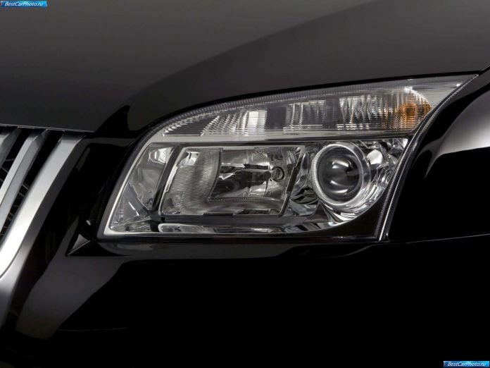 2006 Mercury Milan - фотография 16 из 32