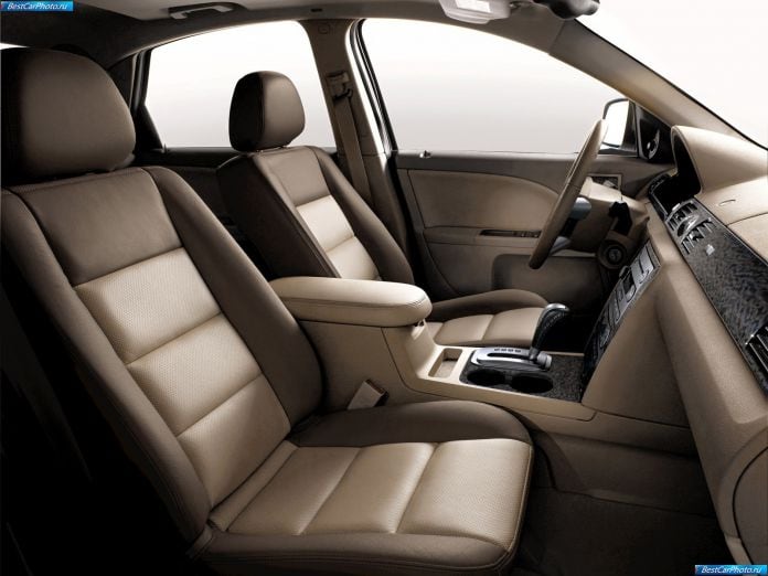 2006 Mercury Montego - фотография 19 из 28