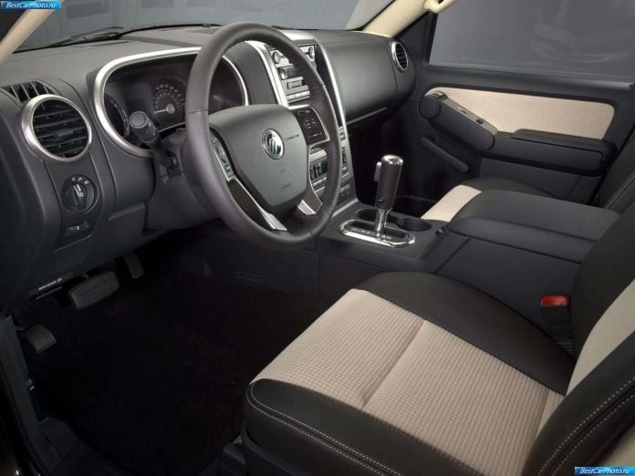 2006 Mercury Mountaineer - фотография 10 из 46