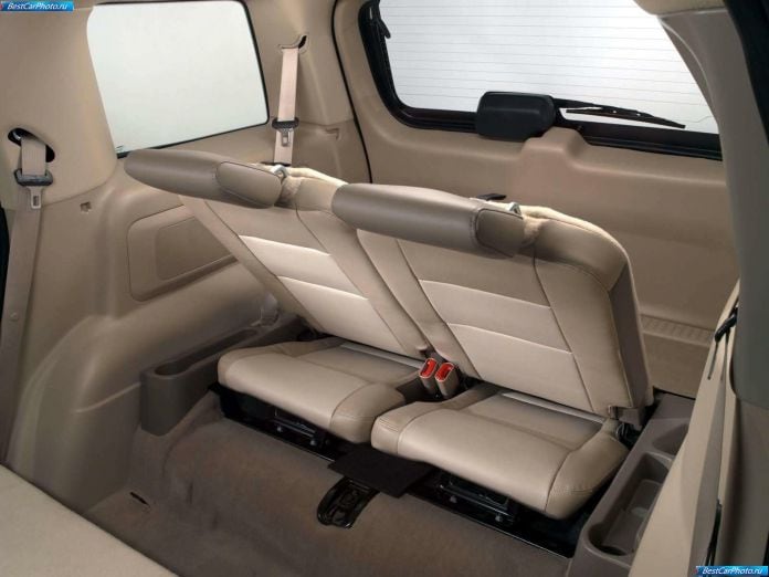 2006 Mercury Mountaineer - фотография 25 из 46