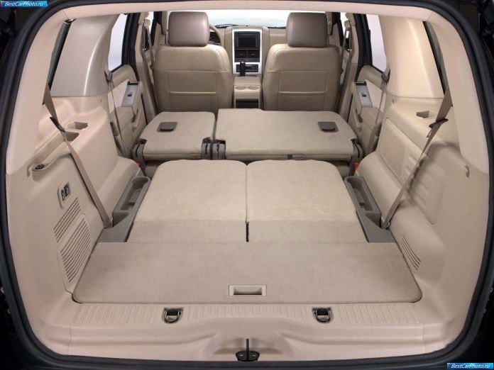 2006 Mercury Mountaineer - фотография 35 из 46