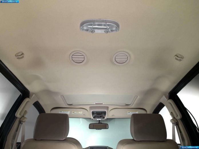 2006 Mercury Mountaineer - фотография 37 из 46