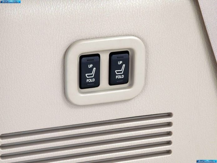 2006 Mercury Mountaineer - фотография 41 из 46
