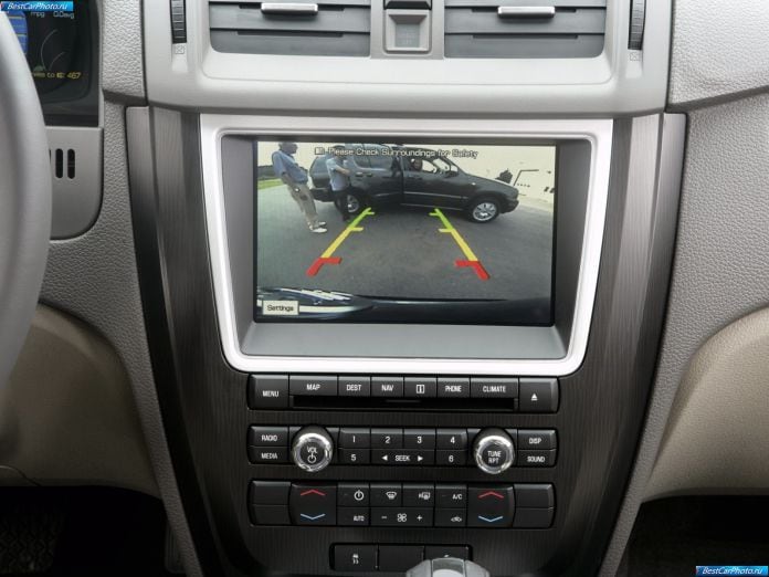 2010 Mercury Milan Hybrid - фотография 31 из 44