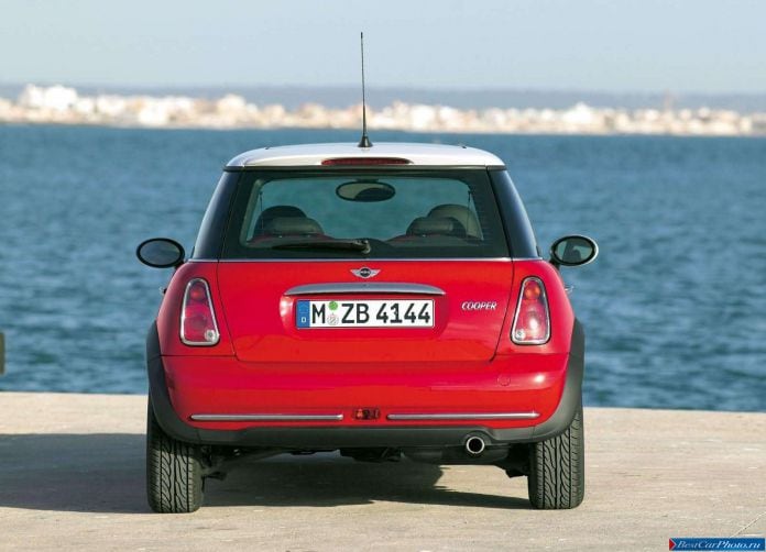 2004 Mini Cooper - фотография 14 из 21