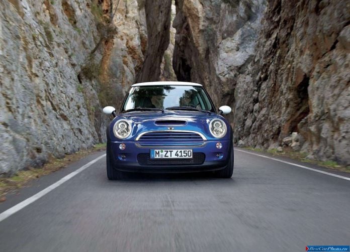 2004 Mini Cooper S - фотография 5 из 22