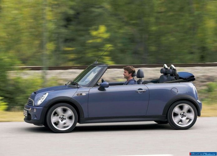 2005 Mini Cooper S Convertible - фотография 11 из 23