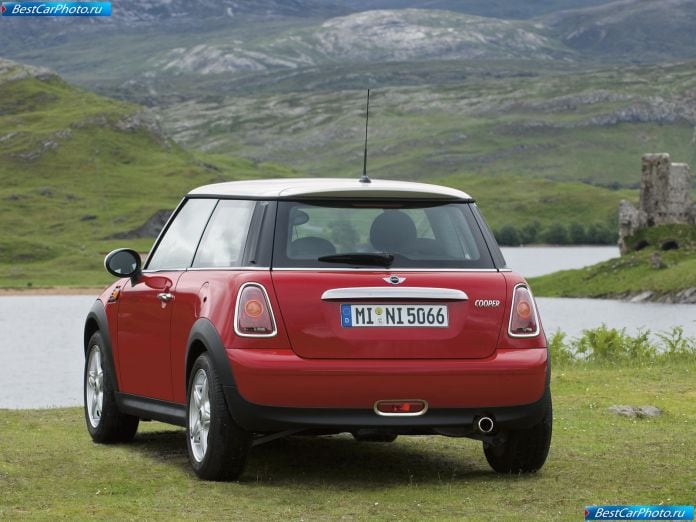 2007 Mini Cooper - фотография 10 из 21