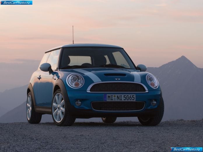 2007 Mini Cooper S - фотография 2 из 21
