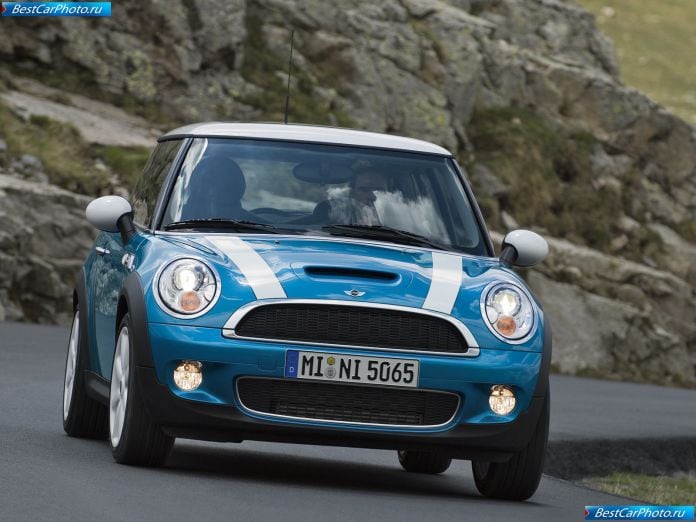 2007 Mini Cooper S - фотография 8 из 21
