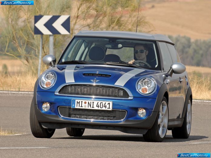 2008 Mini Clubman - фотография 26 из 144