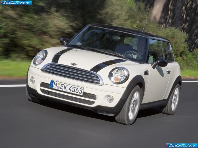 2008 Mini Cooper D - фотография 3 из 22
