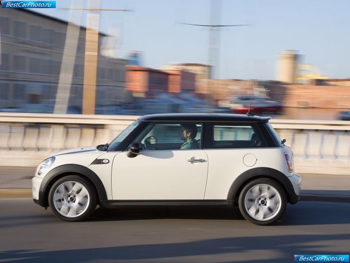 2008 Mini Cooper D - фотография 10 из 22